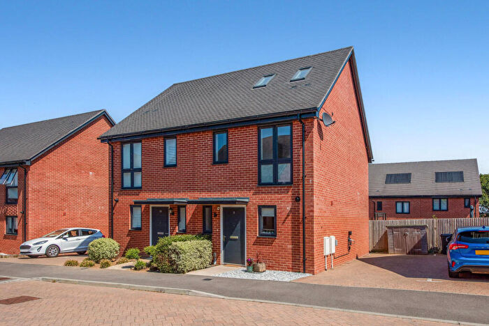 3 Bedroom Semi-Detached House For Sale In Coldland Road, Whiteley, Fareham, PO15