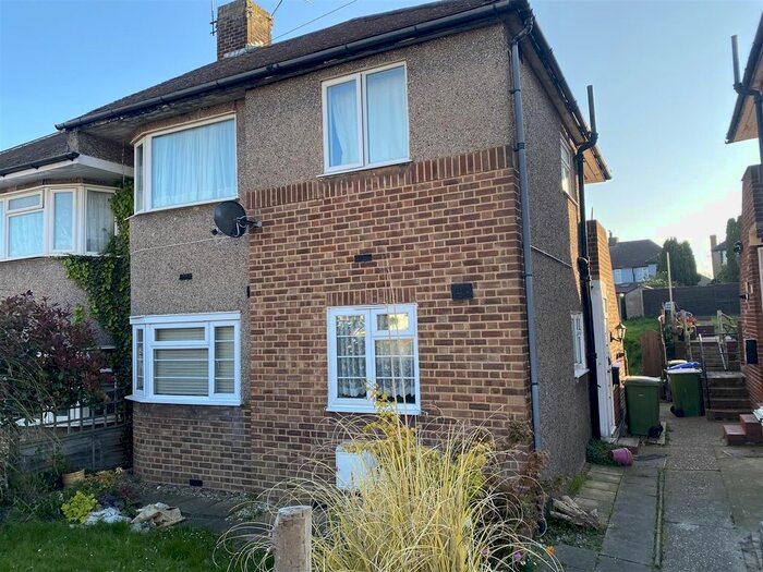 2 Bedroom Maisonette To Rent In Downbank Avenue, Bexleyheath, DA7