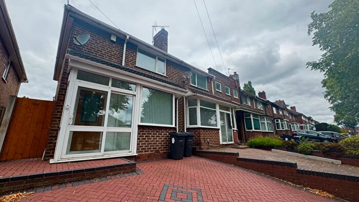2 Bedroom Property To Rent In Old Oscott Lane, Birmingham, B44