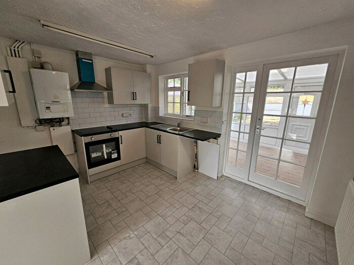 2 Bedroom End Of Terrace House To Rent In Malpas Road, Northwich, Cheshire, CW9