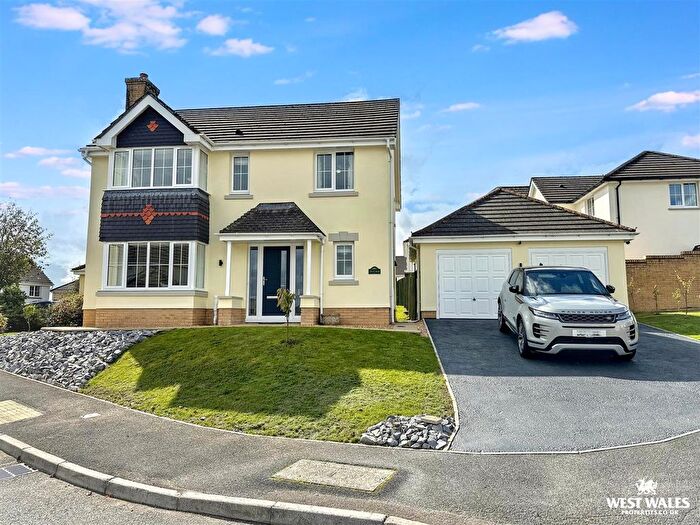 4 Bedroom Detached House For Sale In Maes Y Wennol, Carmarthen, SA31