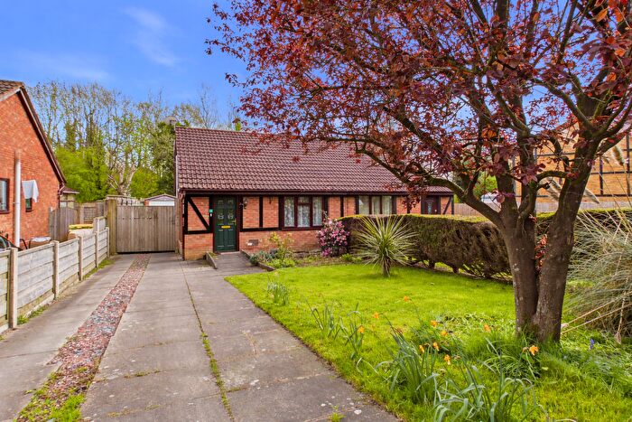 2 Bedroom Bungalow For Sale In Hazel Coppice, Lea, PR2