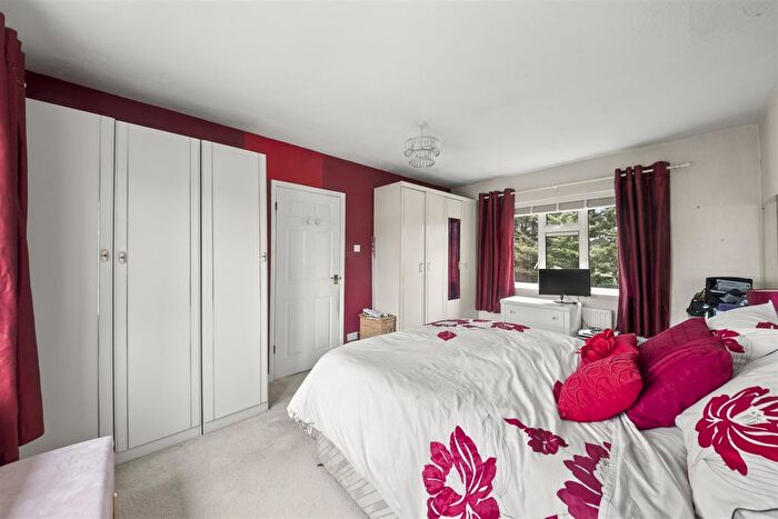 3 Bedroom Semi-Detached House For Sale In West End Lane, Harlington, Hayes, UB3