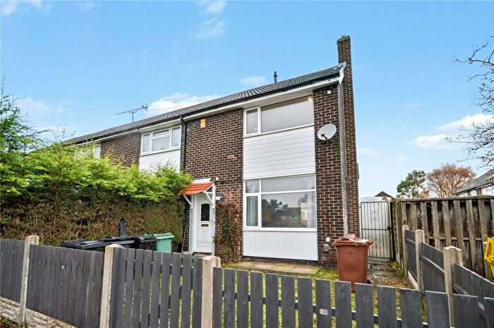 2 Bedroom End Of Terrace House For Sale In Ring Road, Middleton, Leeds, West Yorkshire, LS10