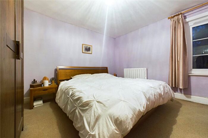 2 Bedroom Terraced House For Sale In Bath Road, Woolhampton, Reading, Berkshire, RG7
