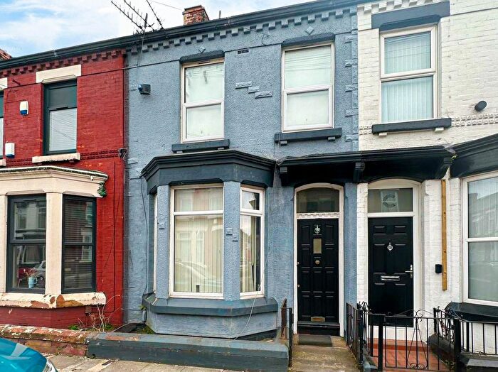 3 Bedroom Terraced House For Sale In Halsbury Road, Liverpool, L6