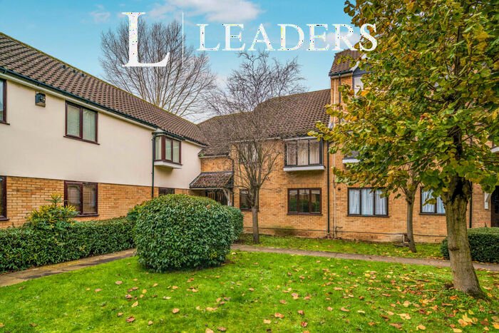 2 Bedroom Flat To Rent In The Meadows, Sawbridgeworth, CM21