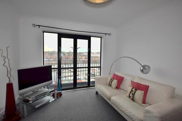 1 Bedroom Flat To Rent In South Ferry Quay, L3