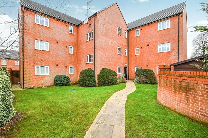 2 Bedroom Flat To Rent In Blundell Road, Prescot, L35