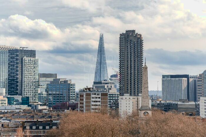 3 Bedroom Apartment To Rent In Valencia Tower, Bolinder Place London, EC1V