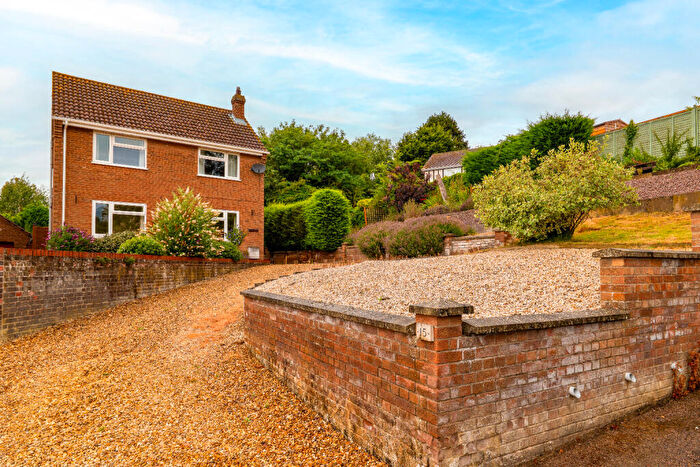 3 Bedroom Detached House For Sale In Kings Croft, Dersingham, King's Lynn, Norfolk, PE31