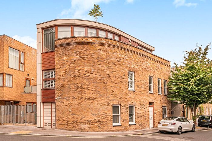 2 Bedroom Flat For Sale In Green Walk, Borough, SE1