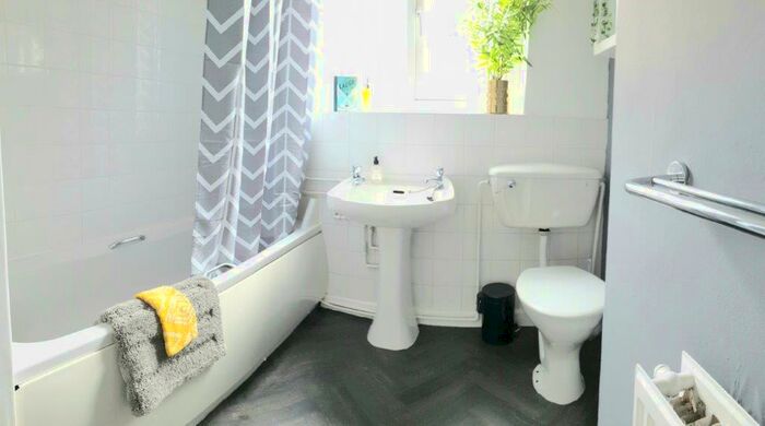 3 Bedroom Terraced House To Rent In Green Street, Fallowfield, Manchester, M14