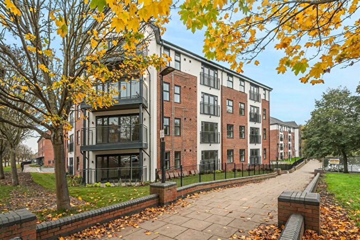 2 Bedroom Apartment To Rent In Sandpiper Drive, Lakeside, Doncaster, DN4