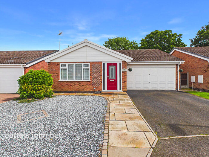 2 Bedroom Detached Bungalow For Sale In Waverton Close, Crewe, CW2
