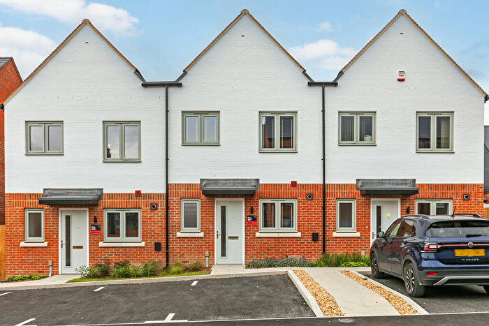 2 Bedroom Terraced House To Rent In Fishwicke Road, Winchester, SO22