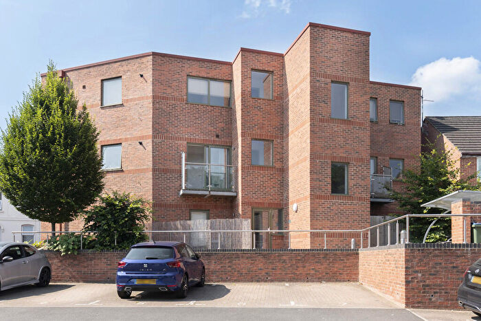 2 Bedroom Apartment To Rent In Millbrook Street, Cheltenham, GL50