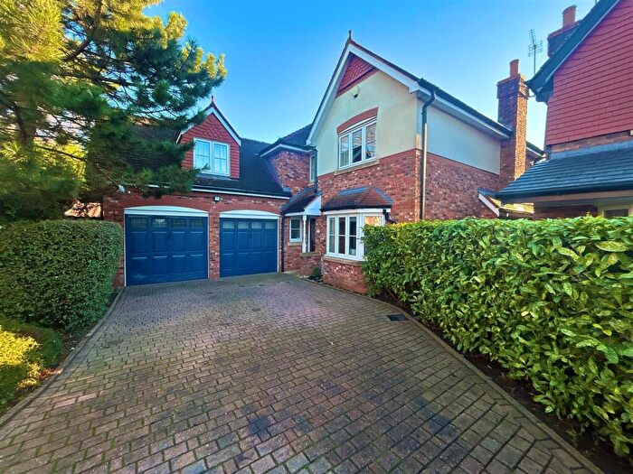 5 Bedroom Detached House For Sale In Harrow Close, Wilmslow, SK9