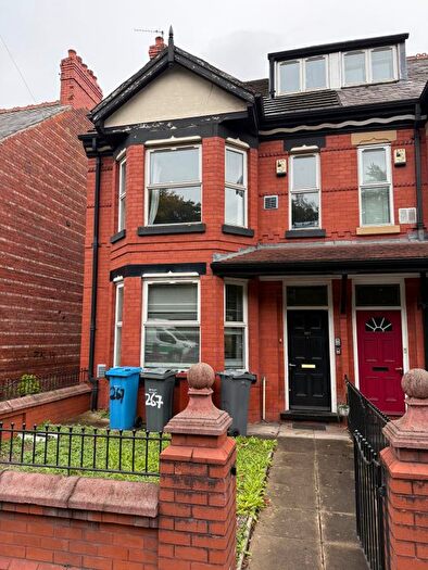 1 Bedroom Terraced House For Sale In Princess Road, Manchester, M14
