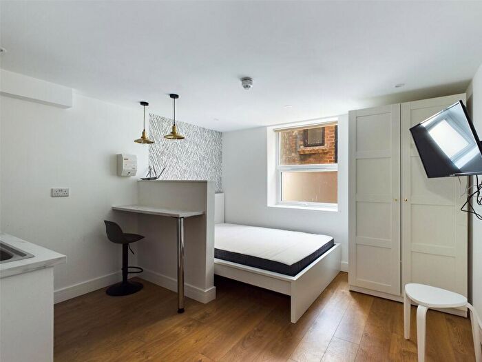 Apartment To Rent In Castle Street, Brighton, BN1