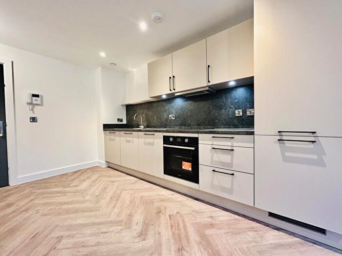 Apartment To Rent In Castleward Boulevard, Derby, DE1
