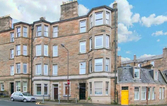 2 Bedroom Flat To Rent In Merchiston Avenue, Merchiston, Edinburgh, EH10