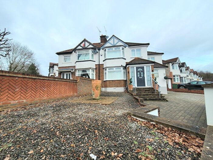 4 Bedroom Semi-Detached House To Rent In East Drive, Watford, WD25