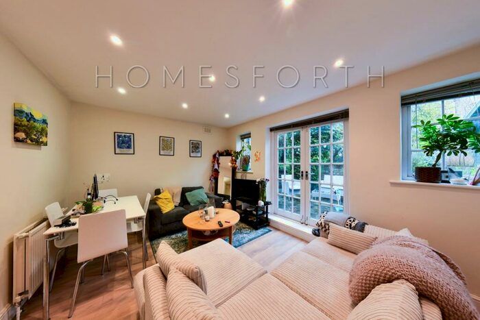 2 Bedroom Flat To Rent In Evangelist Road, Kentish Town, NW5