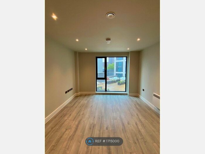 1 Bedroom Flat To Rent In Broad Street, Birmingham, B15