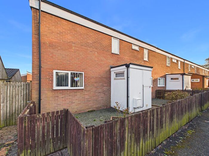 4 Bedroom End Terrace House For Sale In Warrensway, Woodside, Telford, Shropshire., TF7