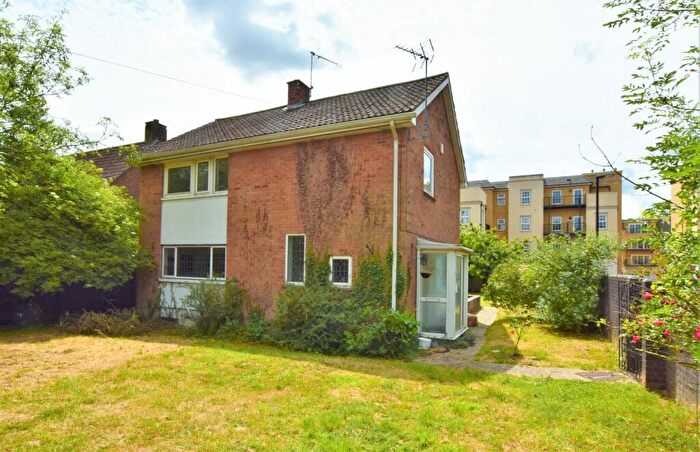 3 Bedroom Detached House To Rent In Rayleigh Road, Hutton, Brentwood, CM13