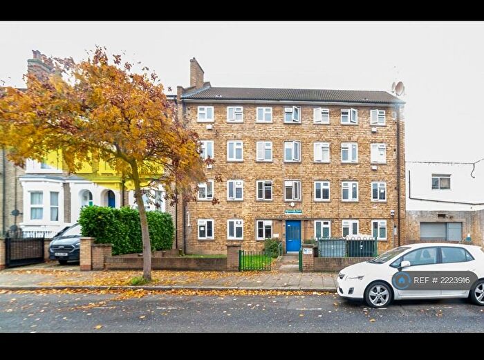 2 Bedroom Flat To Rent In Ainsworth Road, London, E9