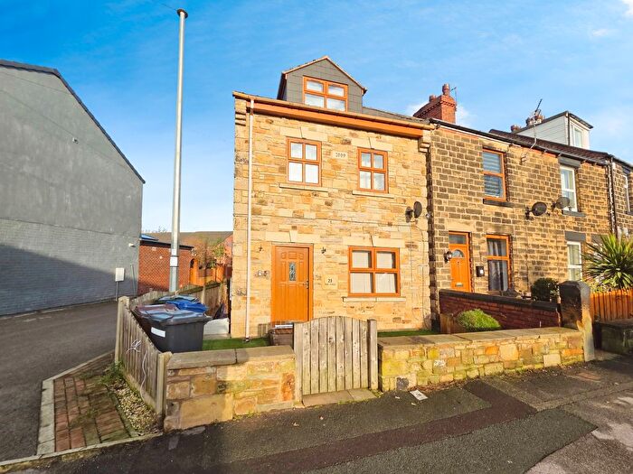 4 Bedroom Detached House For Sale In The Walk, Barnsley, S70