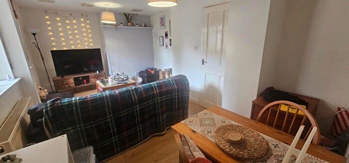 1 Bedroom Apartment To Rent In Richmond Road, Leeds, West Yorkshire, LS6