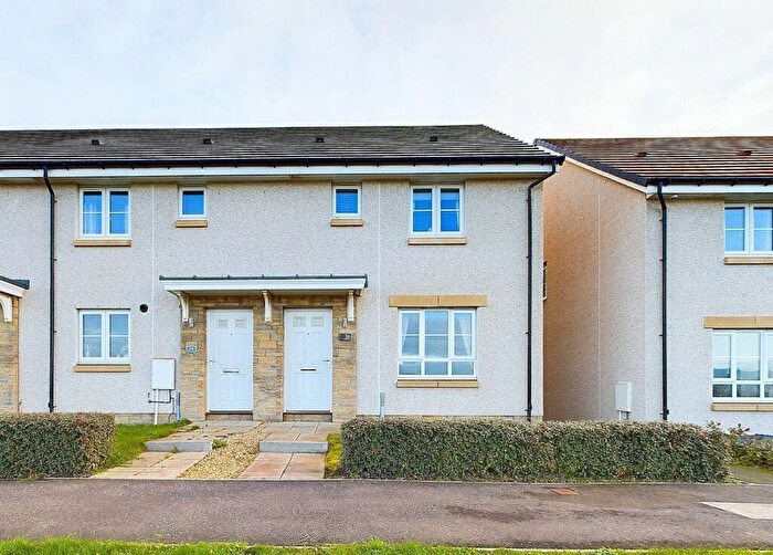 3 Bedroom End Of Terrace House For Sale In Eskfield View, Wallyford, EH21