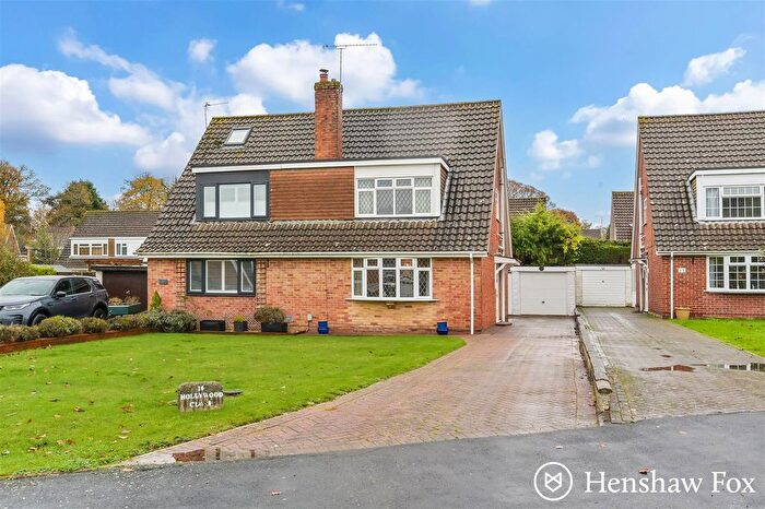 3 Bedroom Semi Detached House For Sale In Hollywood Close, North Baddesley, Hampshire, SO52