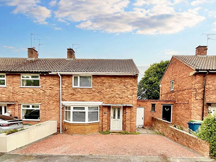 2 Bedroom End Of Terrace House For Sale In Devon Way, Stafford, ST17