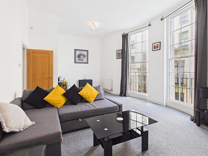 1 Bedroom Flat For Sale In Marine Parade, Brighton, BN2 - Photo 1