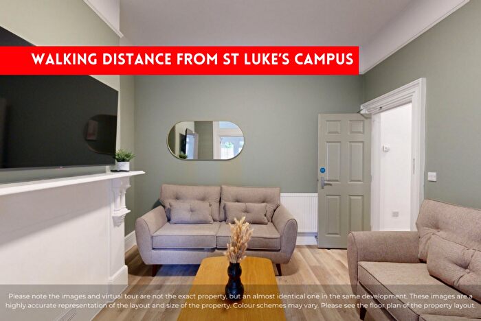 5 Bedroom House To Rent In Manston Road, EX1