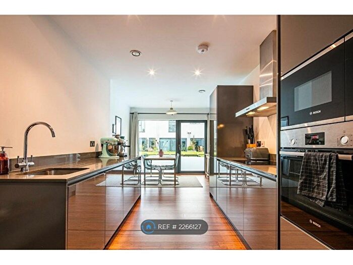 4 Bedroom Terraced House To Rent In Little Kelham, Sheffield, S3