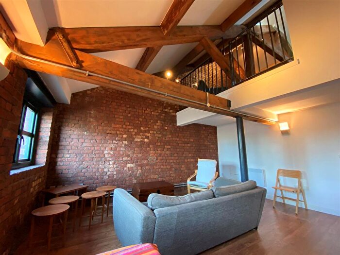 2 Bedroom Flat To Rent In Worsley Mill, Blantyre Street, Manchester, M15