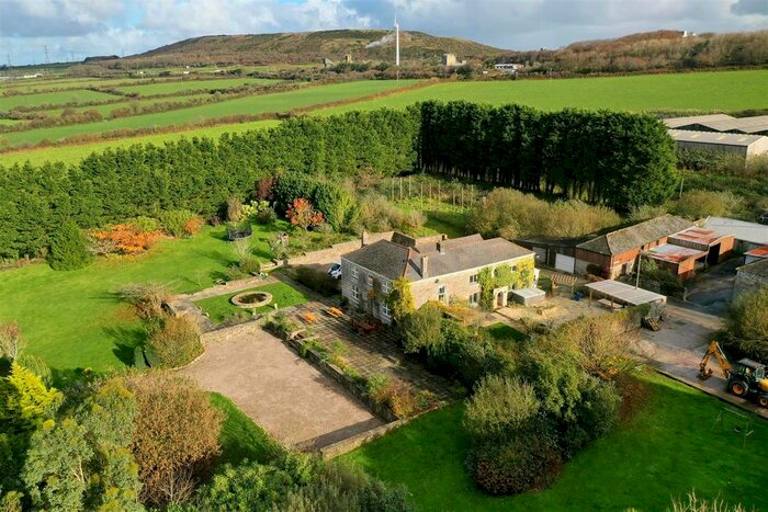 6 Bedroom Detached House For Sale In Summercourt, Newquay, Cornwall, TR8