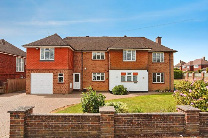 5 Bedroom Detached House For Sale In The Ridgeway, Tonbridge, Kent, TN10