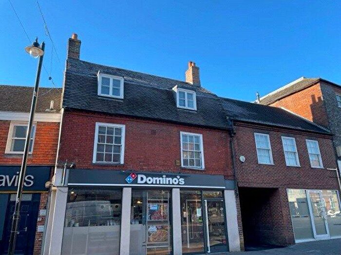 1 Bedroom Apartment To Rent In The Broadway, Newbury, Berkshire, RG14