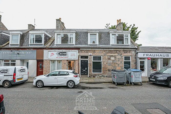 3 Bedroom Flat For Sale In Chattan Place, Aberdeen, AB10