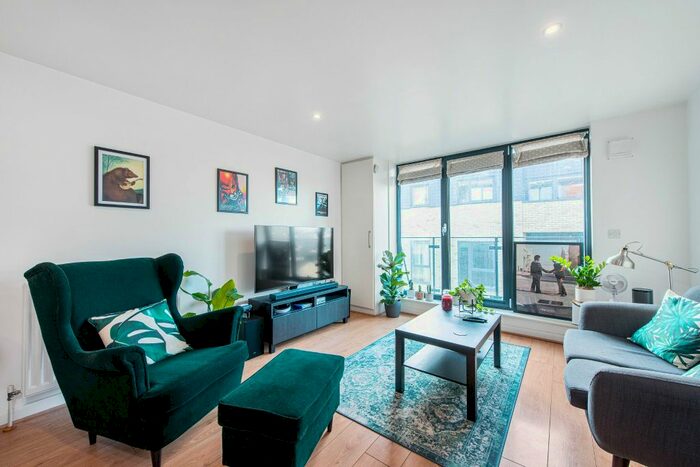 1 Bedroom Flat To Rent In Maryland Street, London E15