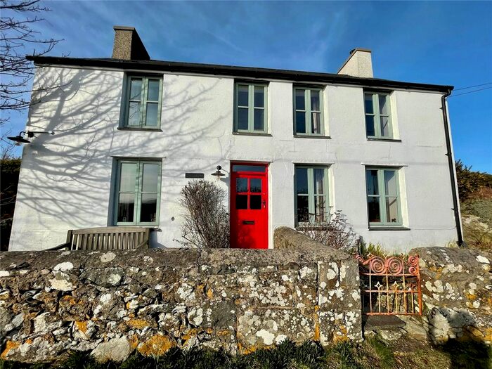 3 Bedroom Detached House For Sale In Garnfadryn, Gwynedd, LL53