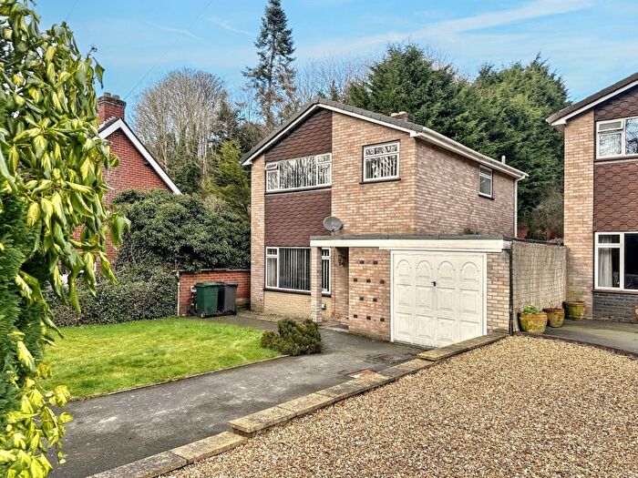3 Bedroom Detached House For Sale In Stourbridge Road, Bridgnorth, Shropshire, WV15
