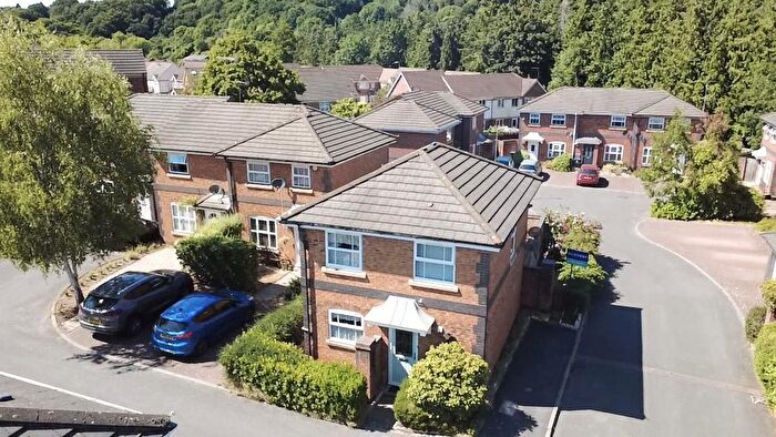 3 Bedroom Detached House For Sale In Riverside Court, St. Annes Park, BS4