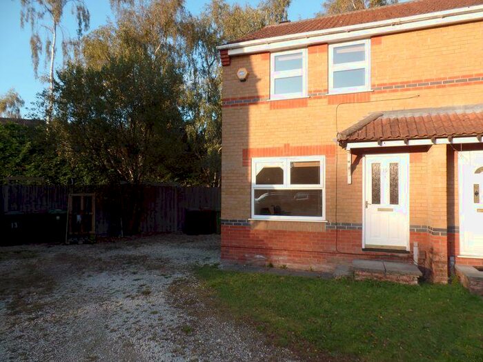 3 Bedroom Semi-Detached House To Rent In Ash Close, Lincoln, LN6
